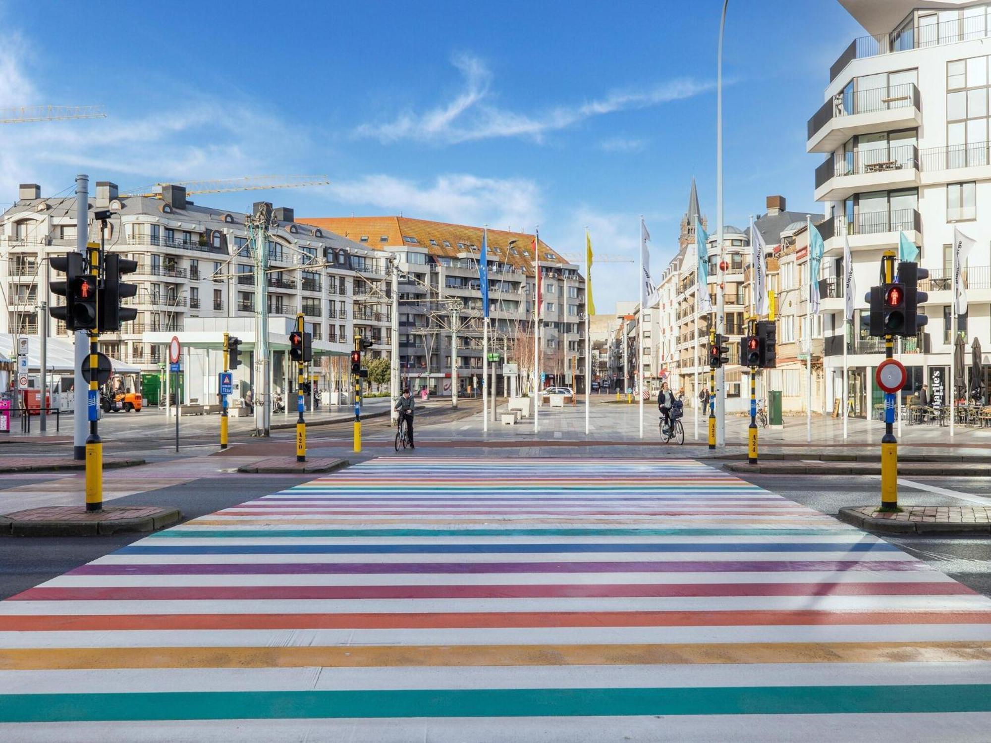 Modern 2-bedroom Flat With Sea Views , Cleaning Included Blankenberge